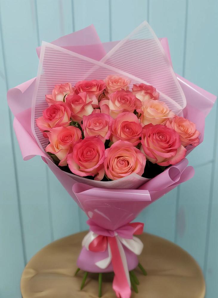 Букет 15 Розовых роз Равель в Ворошнево