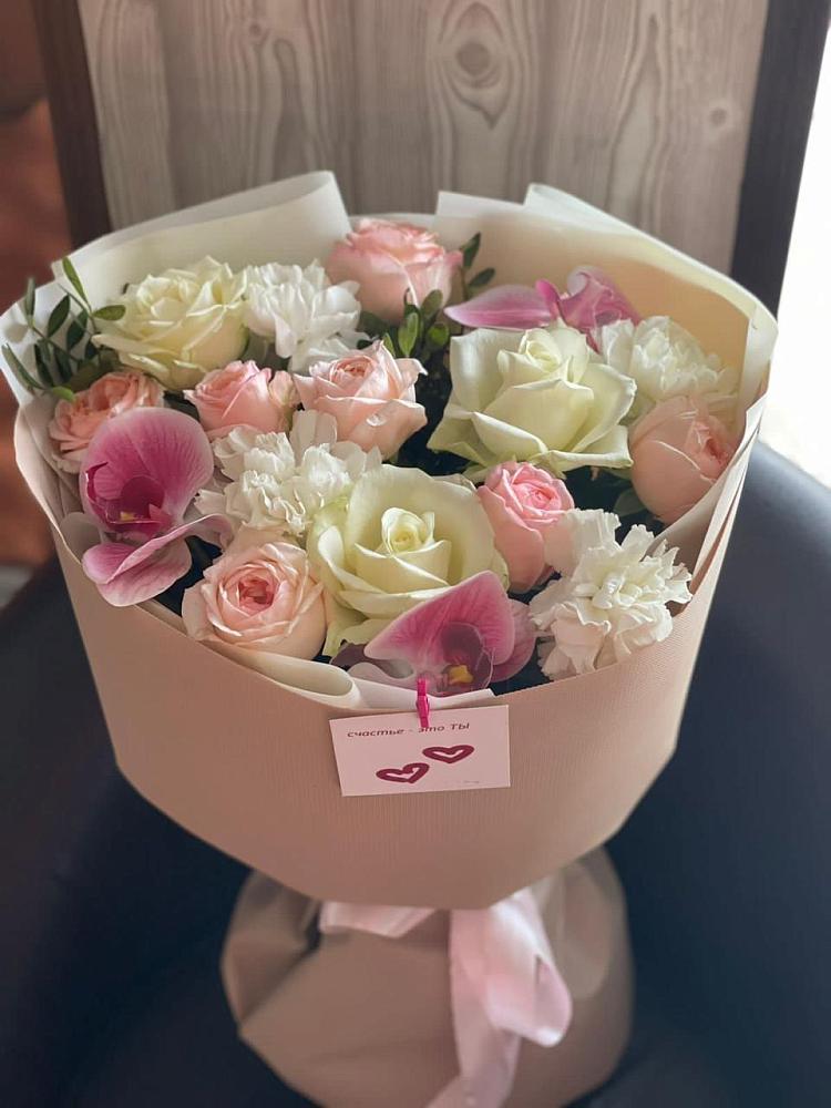 Букет цветов из: Орхидеи, Розы и Гвоздики в Ворошнево