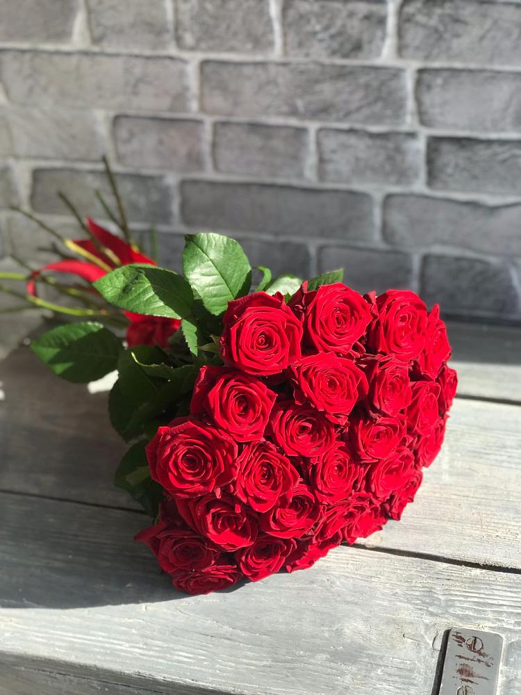 Букет Красные розы Фридом в Ворошнево