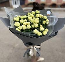 Букет Белые кустовые розы Солинеро #REPLACE_PRED# Ворошнево
