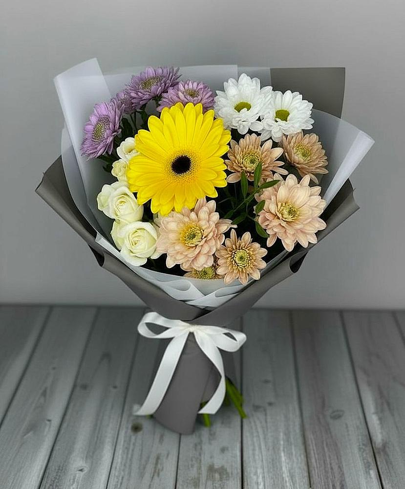 Букет цветов из: Розы, Герберы и Хризантемы в Ворошнево