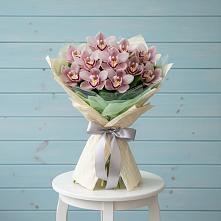 Букет цветов из:  Орхидеи и Розы в Ворошнево