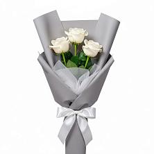 Букет 3 белые розы в Ворошнево