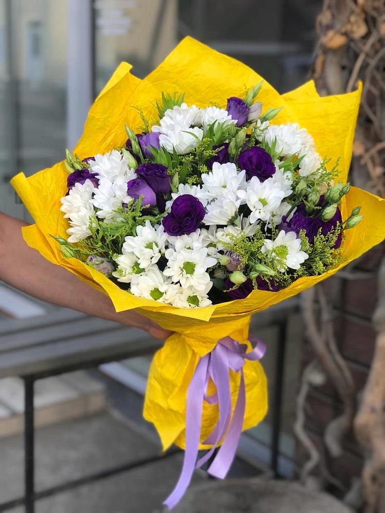 Букет цветов из: Ирисы, Хризантемы и Ромашки в Ворошнево