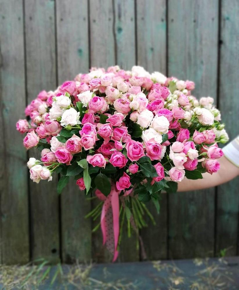 Букет Розовые кустовые розы Натали и Лав Лидия в Ворошнево