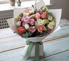 Букет цветов из:  Розы, Лизиантусы и Гвоздики в Ворошнево