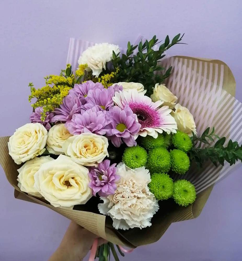 Букет цветов из: Хризантемы, Розы, Гвоздики и Герберы в Ворошнево