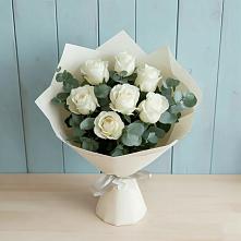 Букет Белые розы в Эвкалипте в Ворошнево