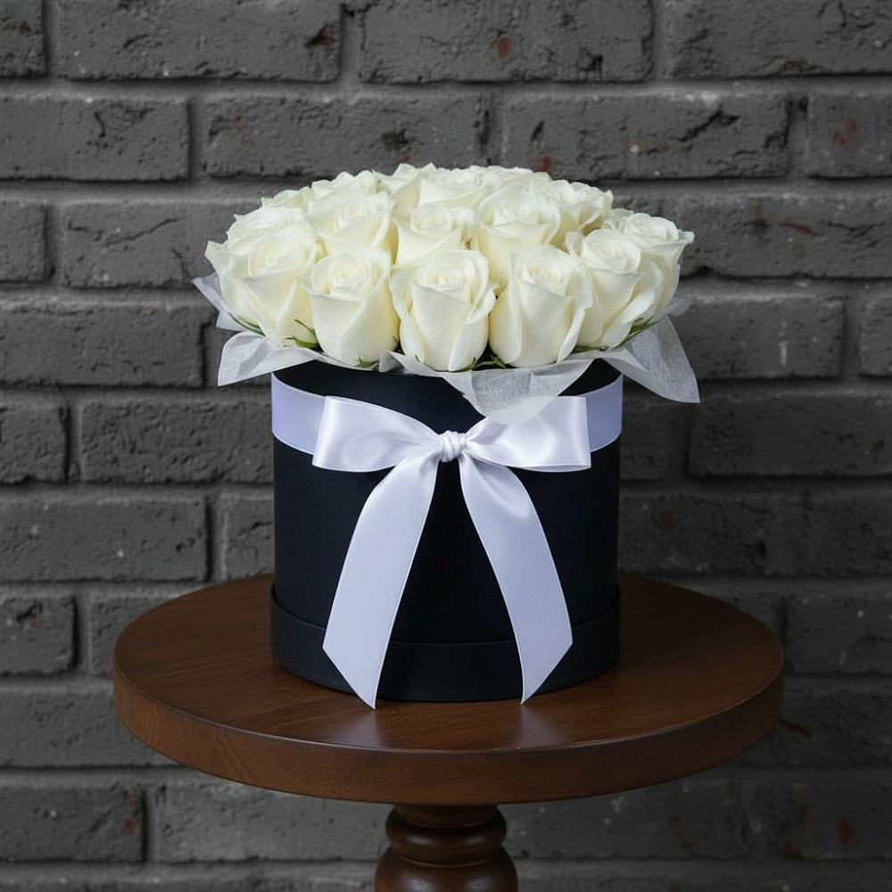 Цветочная композиция из Розы в шляпной коробке в Ворошнево